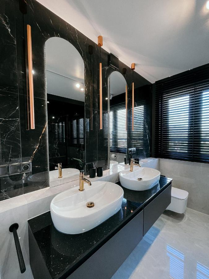 ラプカPenthouse Sloneczna Rapsodia - Blisko Parku Zdrojowego - Duzy Taras Na Dachu - Piekny Widok - Winda - Garazアパートメント エクステリア 写真