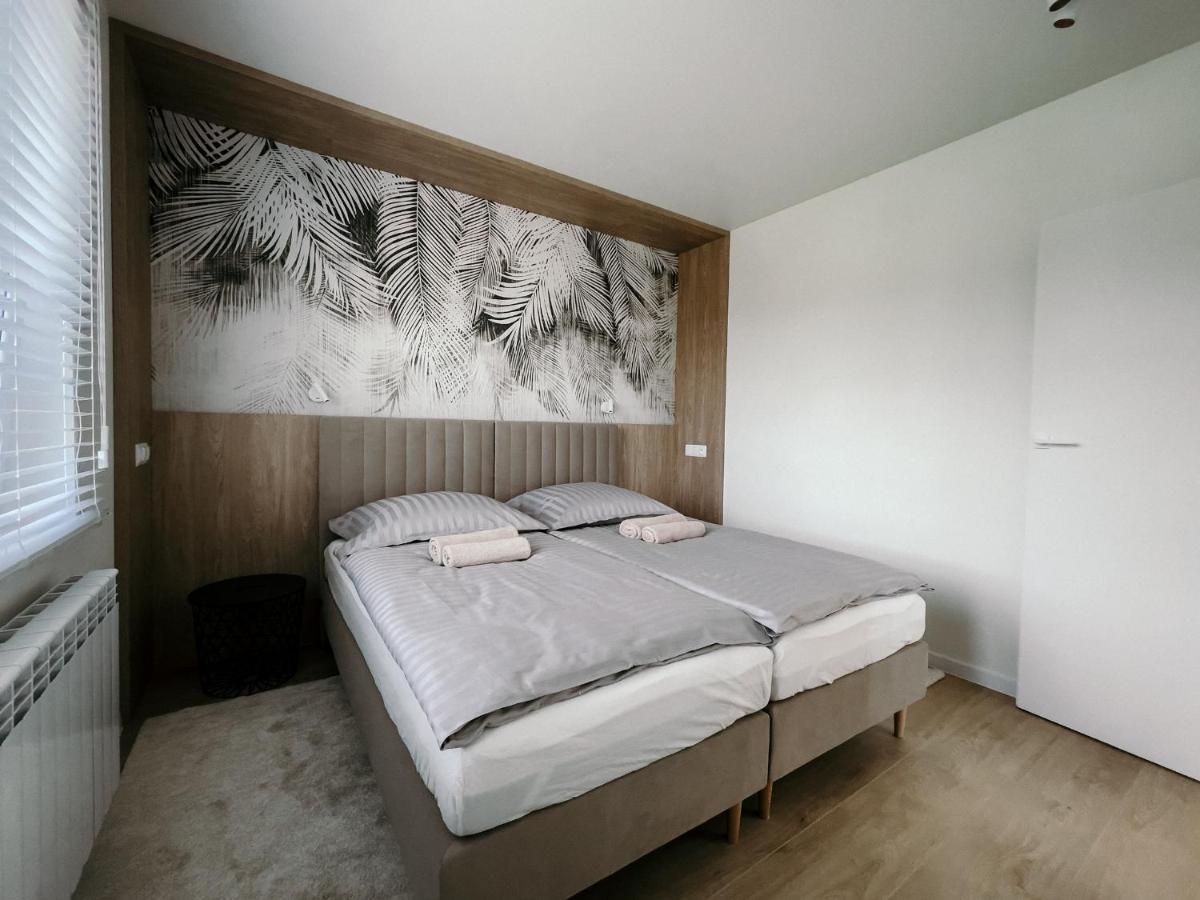 ラプカPenthouse Sloneczna Rapsodia - Blisko Parku Zdrojowego - Duzy Taras Na Dachu - Piekny Widok - Winda - Garazアパートメント エクステリア 写真